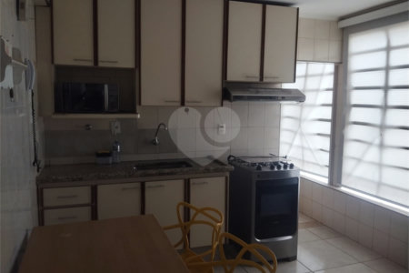 Apartamento à venda com 3 quartos, sendo 1 suíte, no Centro, Araraquara, SP