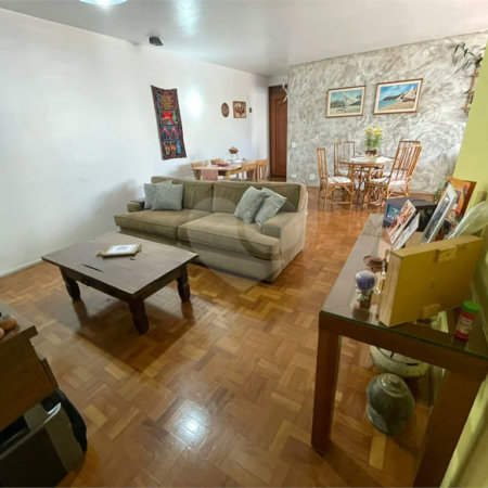 Apartamento à venda com 3 quartos, sendo 1 suíte,  em Vila Mariana, São Paulo, SP