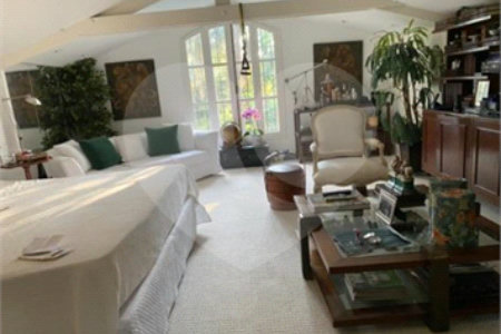 Casa Térrea à venda ou para alugar com 4 quartos, sendo 2 suítes,  em Jardim Guedala, São Paulo, SP