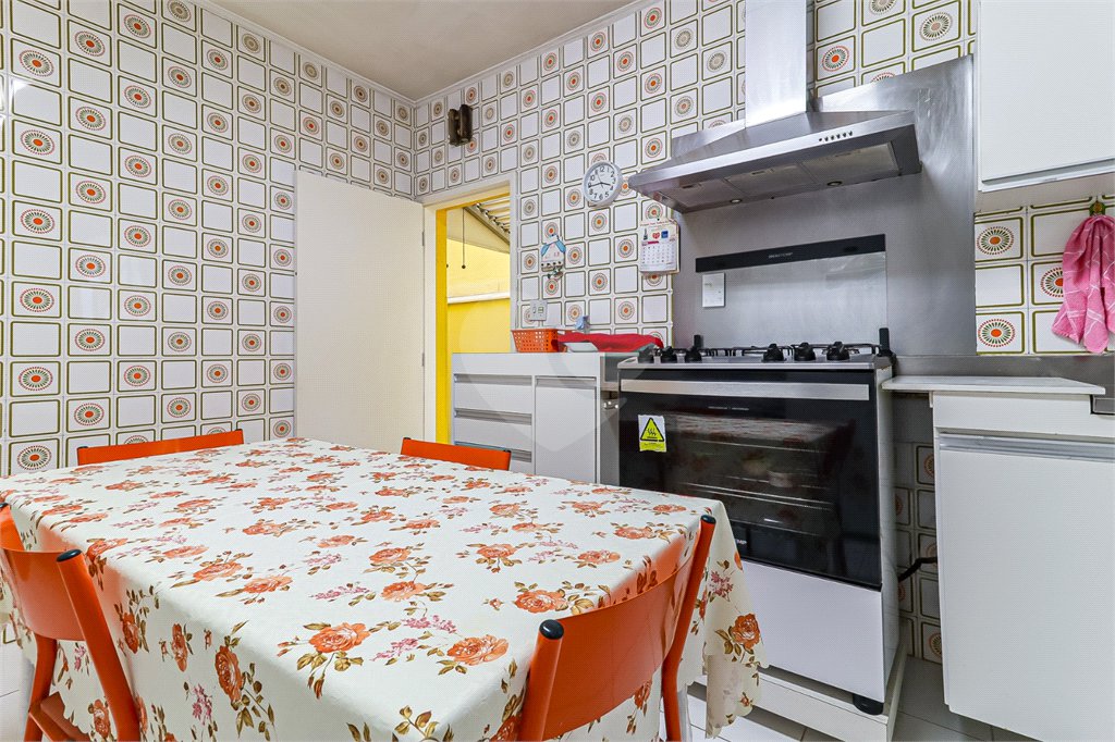 Casa à venda com 3 quartos, sendo 1 suíte, em Mirandópolis, São Paulo, SP
