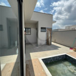 Casa à venda com 3 quartos, sendo 1 suíte, no condomínio Reserva Central Parque, Salto - SP