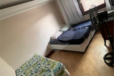 Casa à venda com 5 suítes em Aruã, Mogi das Cruzes, SP