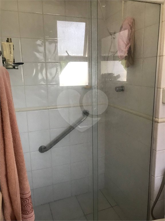 Apartamento à venda com 3 quartos, sendo 1 suíte, em Parque Residencial Aquarius, São José dos Campos, SP