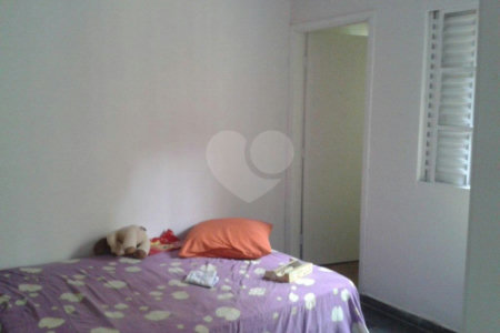 Sobrado à venda com 6 quartos, sendo 1 suíte, em Santa Teresinha, São Paulo, SP