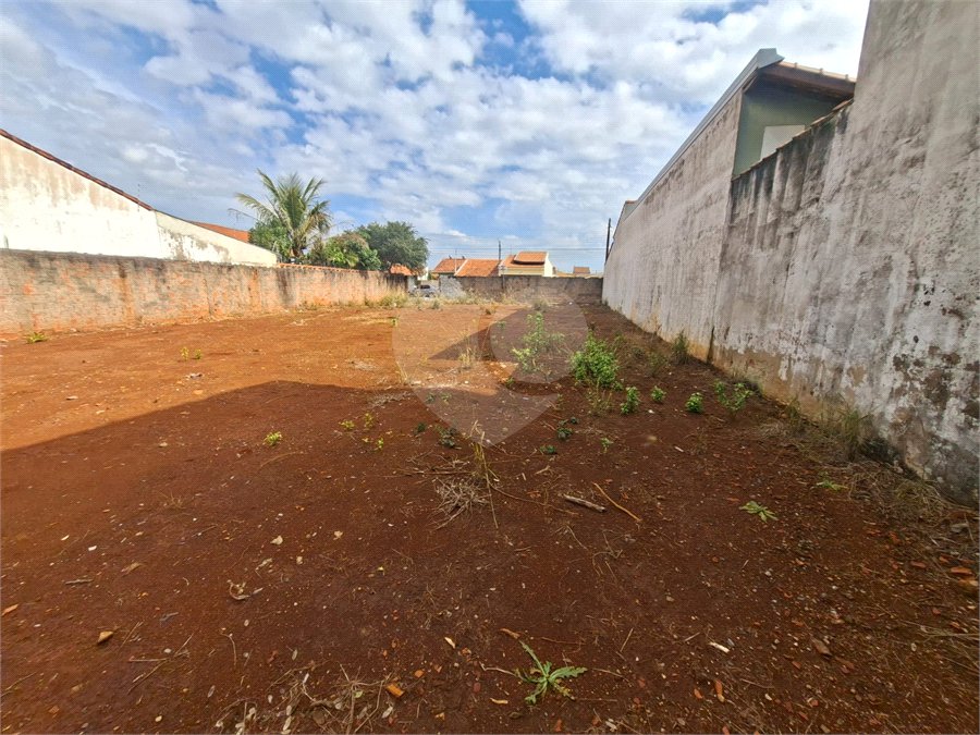 Terreno à venda em Vila Carolina, Itapetininga, SP