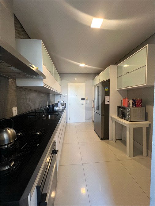 Apartamento à venda com 4 quartos, sendo 1 suíte,  em Jardim das Américas, Cuiabá, MT