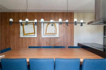 Apartamento à venda com 2 quartos, sendo 1 suíte,  em Quarta Parada, São Paulo, SP