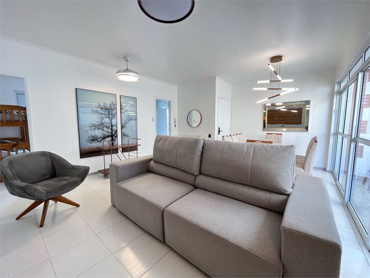 Apartamento Residencial à venda, Centro, Guarujá - AP0133.