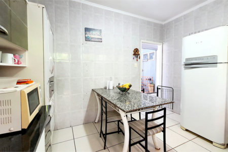 Casa à venda com 3 quartos, sendo 1 suíte, em Campos Elíseos, Ribeirão Preto, SP