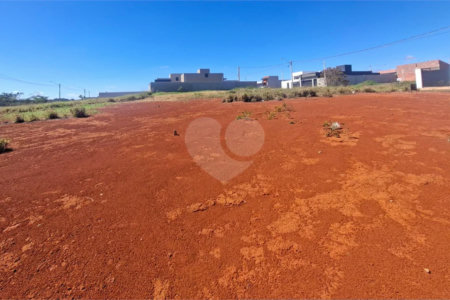 Terreno à venda em Parque Itapê, Itapetininga, SP