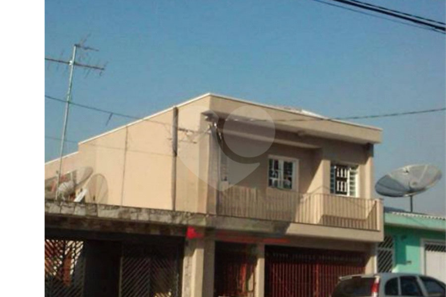 Prédio à venda com 1 quarto em Jaraguá, São Paulo, SP