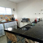 Casa à venda com 3 quartos, sendo 2 suítes, no condomínio Altos de São Roque, São Roque - SP