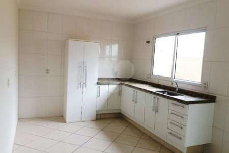 Casa à venda com 4 quartos em João XXIII, Vinhedo, SP