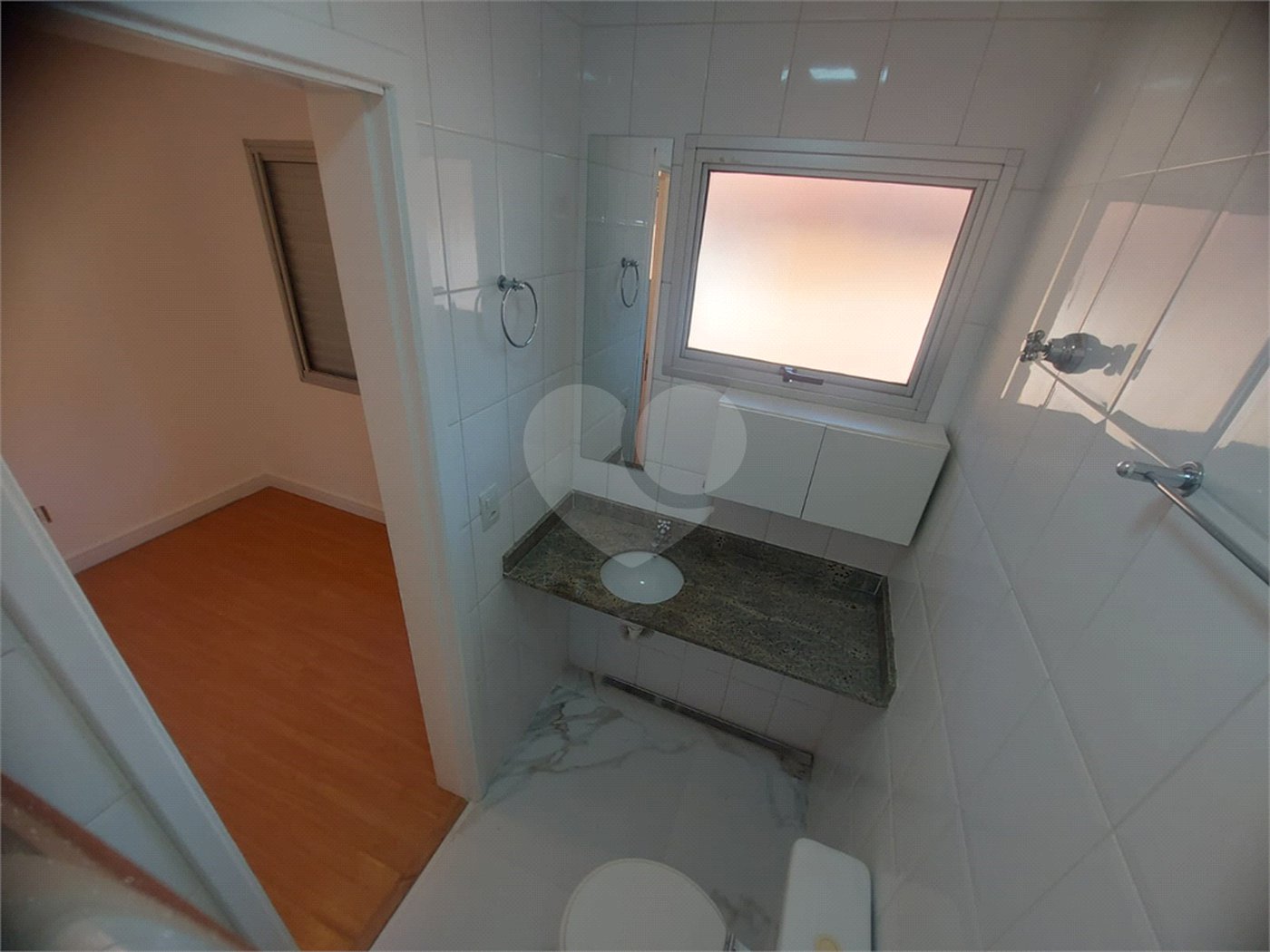 Casa à venda com 2 quartos, sendo 1 suíte,  em Jardim Torino, Cotia, SP