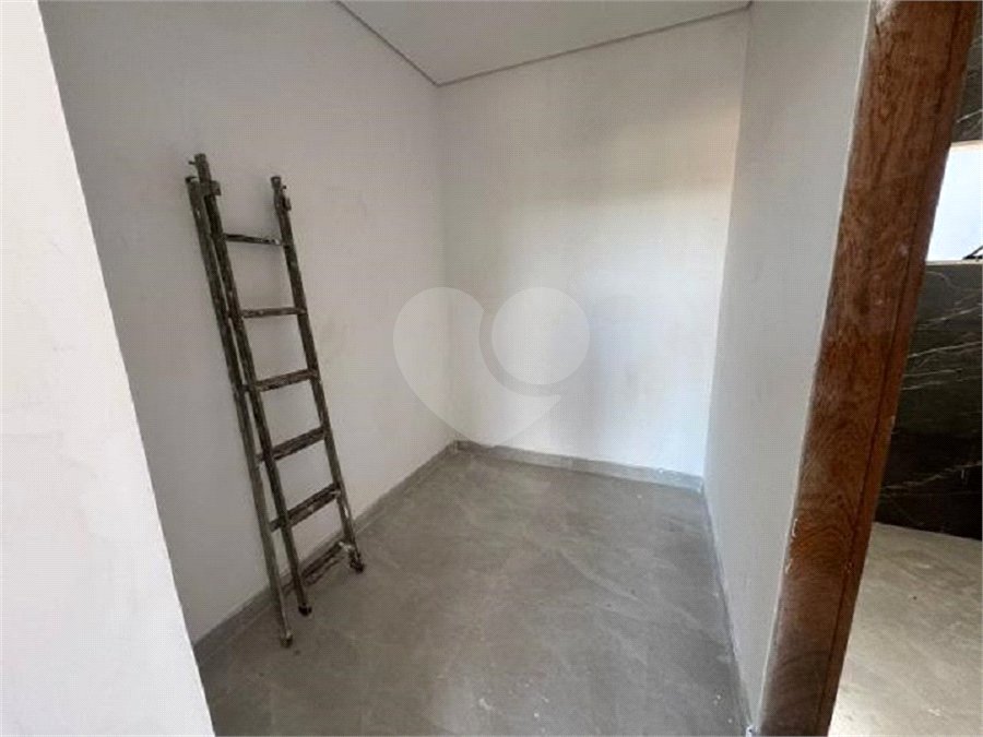 Casa à venda com 3 quartos, sendo 1 suíte,  no condomínio Residencial Marina, Itapetininga - SP