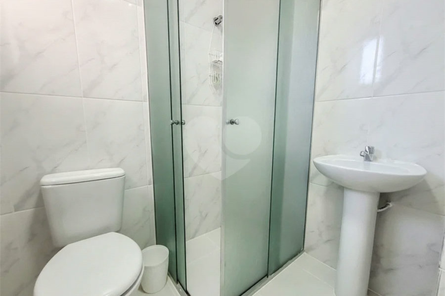 Apartamento à venda com 5 quartos, sendo 3 suítes,  em Riviera de São Lourenço, Bertioga, SP