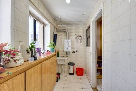 Apartamento à venda com 4 quartos, sendo 1 suíte, em Jardim Marajoara, São Paulo, SP