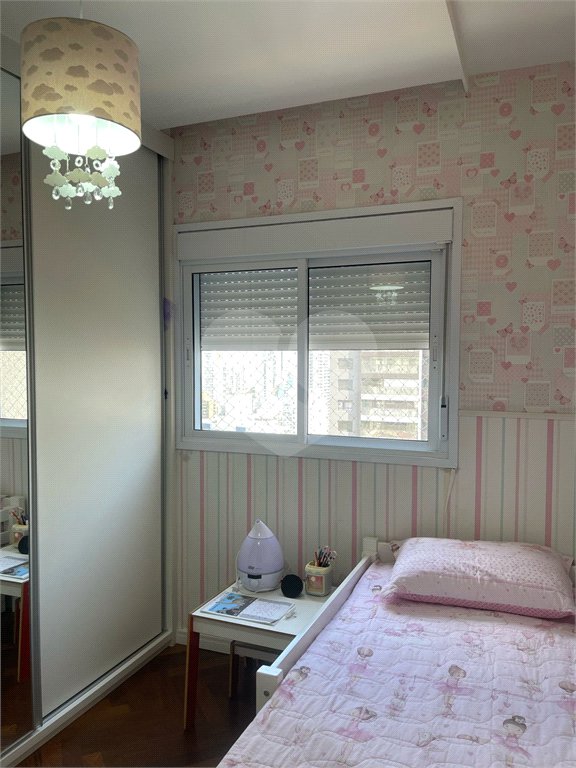 Apartamento à venda com 3 quartos, sendo 1 suíte, em Aclimação, São Paulo, SP