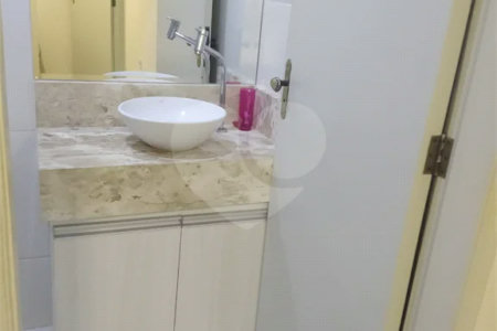 Sobrado à venda com 3 suítes em Vila Mazzei, São Paulo, SP