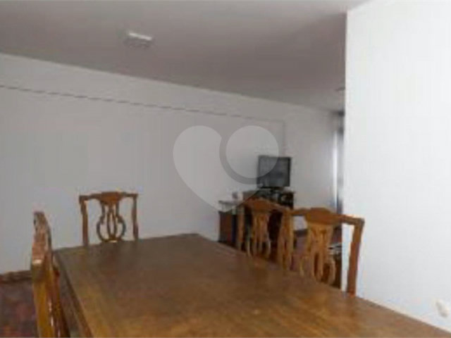 Apartamento à venda com 4 quartos, sendo 1 suíte,  em Cambuci, São Paulo, SP