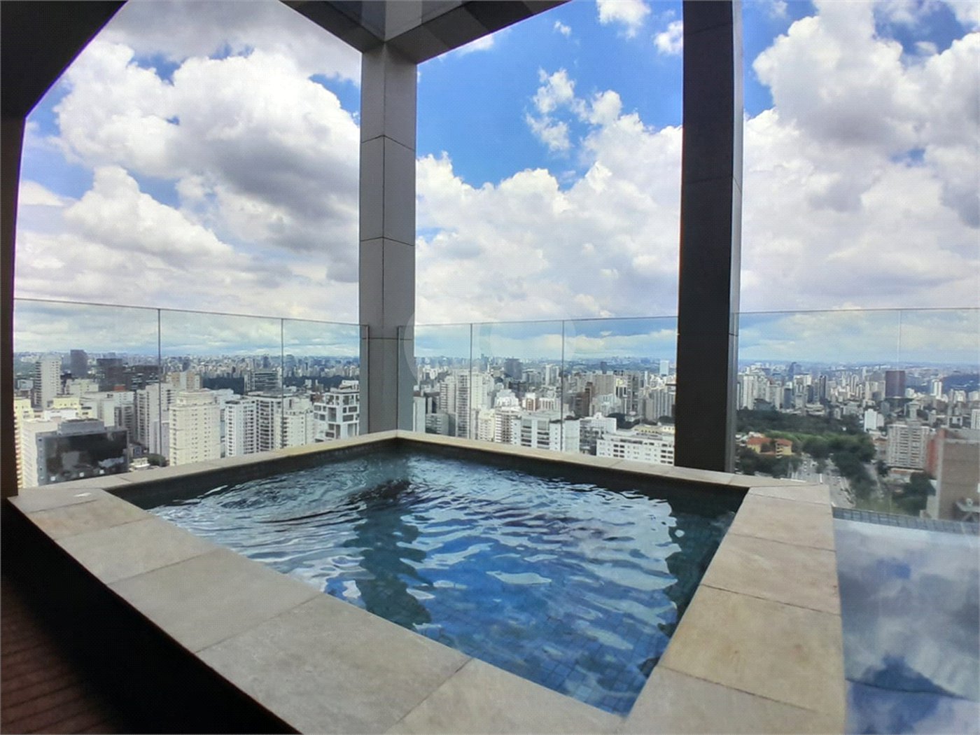 Apartamento à venda com 1 quarto em Pinheiros, São Paulo, SP