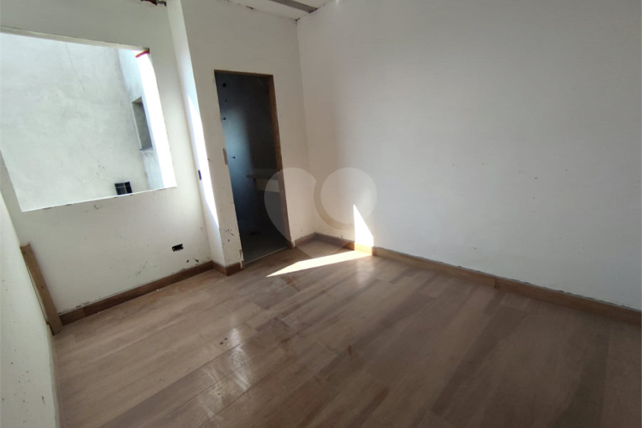 Sobrado à venda com 3 suítes em Santana, São Paulo, SP