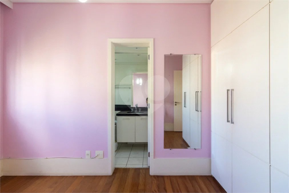 Vila Andrade / Jardim Sul - 4 dormitórios | 2 suítes | 3 vagas | depósito