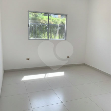 Sobrado à venda com 2 quartos em Jardim São Miguel, Cotia, SP