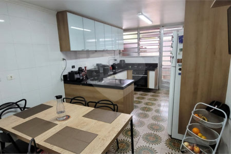 Casa à venda ou para alugar com 3 quartos, sendo 2 suítes, em Alto da Boa Vista, São Paulo, SP