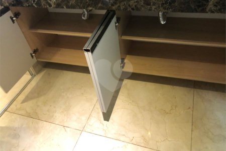 Apartamento à venda com 4 suítes em Vila Suzana, São Paulo, SP