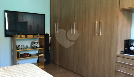 Sobrado à venda com 2 quartos, sendo 1 suíte,  em Lar São Paulo, São Paulo, SP