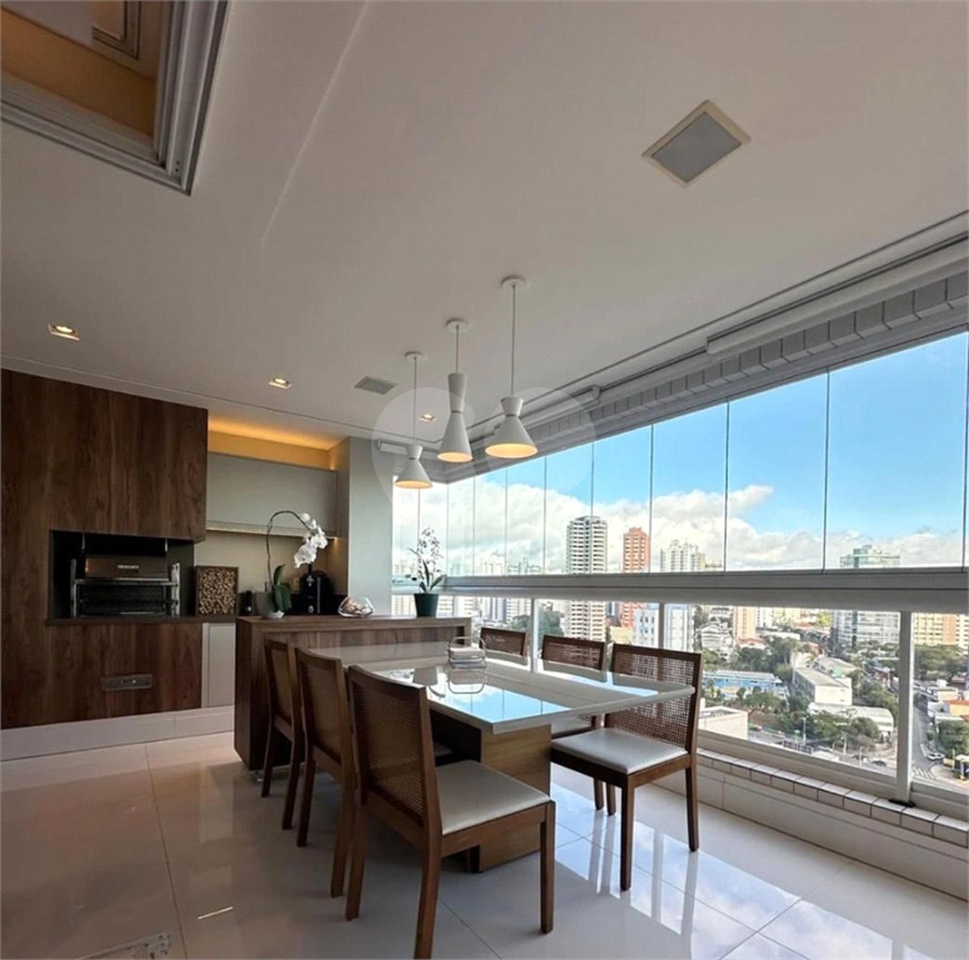Apartamento à venda com 3 suítes em Nova Petrópolis, São Bernardo do Campo, SP