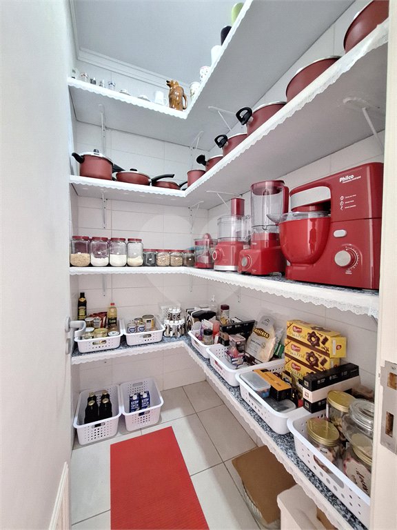 Casa à venda com 3 suítes no condomínio Residencial Villa Di Treviso, Vinhedo - SP
