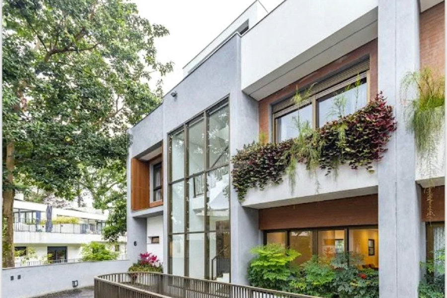 Casa à venda com 3 quartos, sendo 2 suítes, no condomínio Residencial Erika, São Paulo - SP