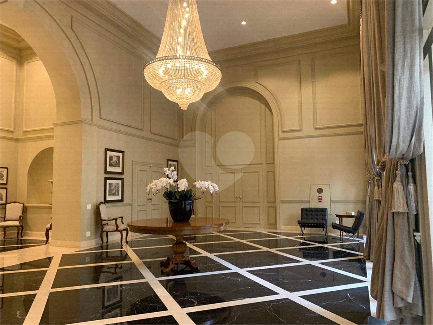 Apartamento à venda ou para alugar com 5 suítes em Jardim Paulista, São Paulo, SP