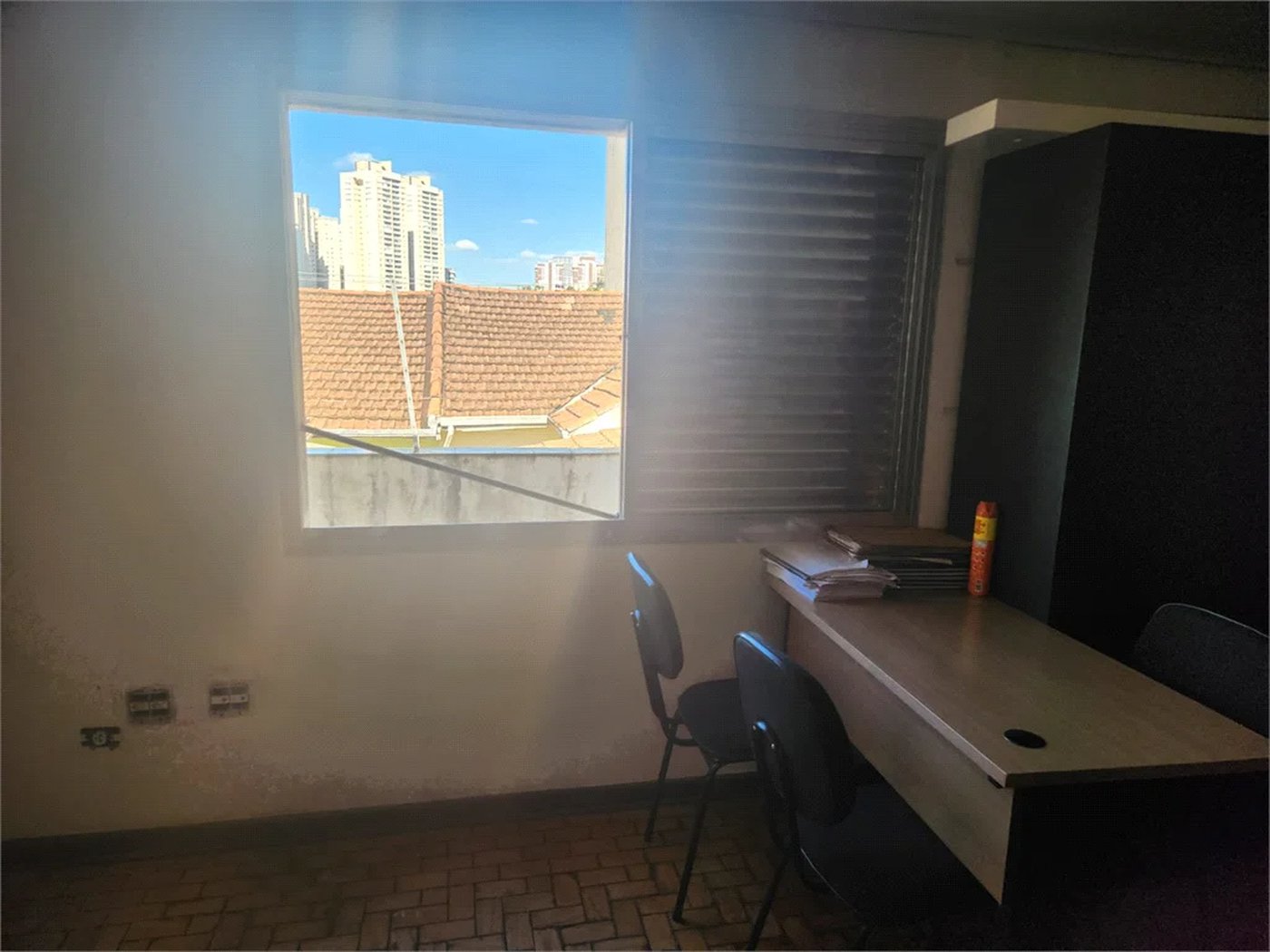 Sobrado à venda com 4 quartos, sendo 1 suíte, em Água Branca, São Paulo, SP