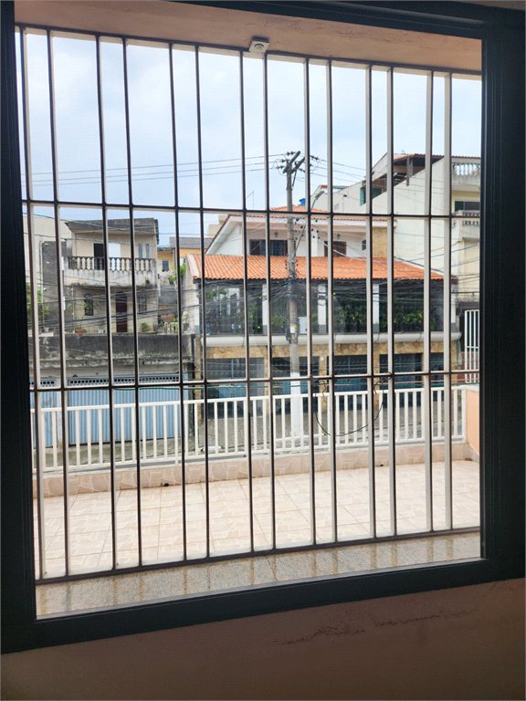 Sobrado à venda com 3 quartos em Vila Dalila, São Paulo, SP