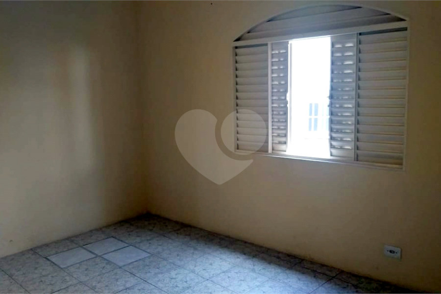 Sobrado à venda com 2 quartos em Santana, São Paulo, SP