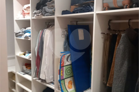 Apartamento à venda com 3 quartos, sendo 1 suíte, em Rio Comprido, Rio de Janeiro, RJ