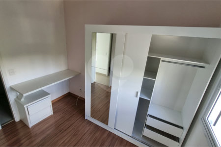 Apartamento à venda com 3 suítes em Santa Teresinha, São Paulo, SP