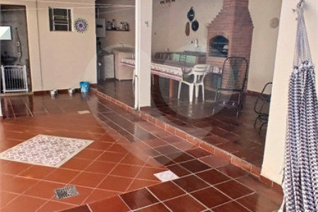 Casa à venda com 2 quartos em Conjunto Habitacional Ana Paula, Mogi das Cruzes, SP