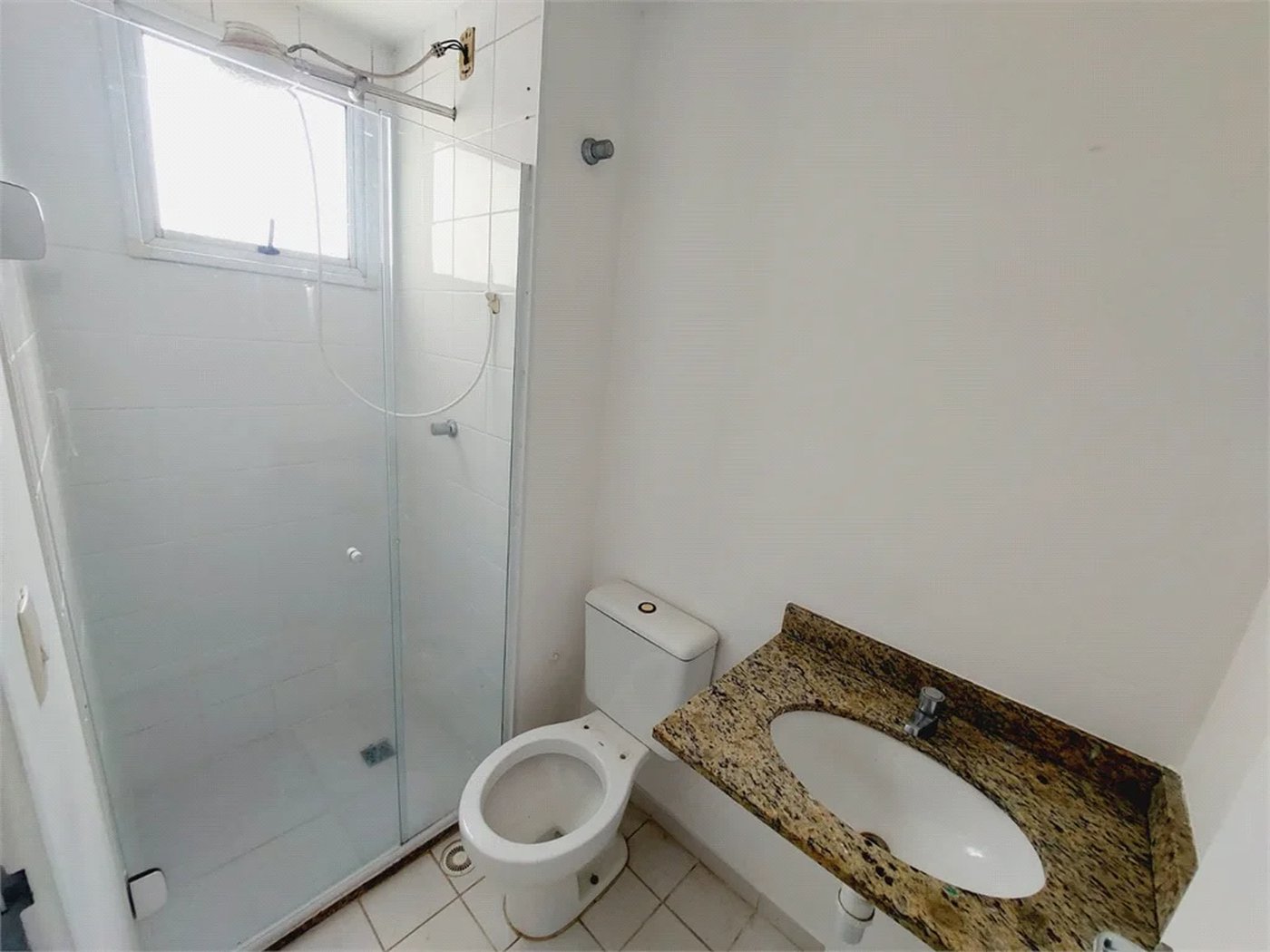 Apartamento à venda ou para alugar com 2 quartos em Vila Anastácio, São Paulo, SP