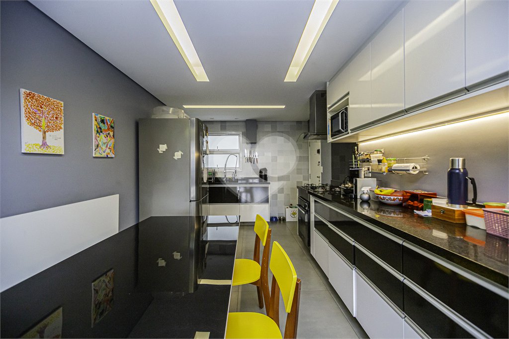 Apartamento à venda com 3 quartos, sendo 1 suíte, em Perdizes, São Paulo, SP
