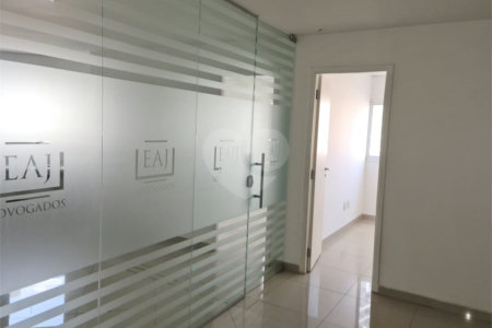 Sala à venda em Barra Funda, São Paulo, SP