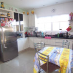 Casa à venda com 3 suítes no condomínio Residencial Recanto dos Paturis, Vinhedo - SP