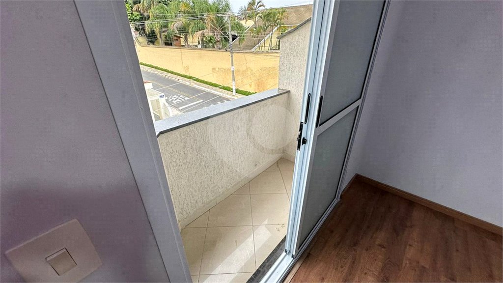 Casa à venda com 4 quartos, sendo 3 suítes, em Vila Galvão, Guarulhos, SP