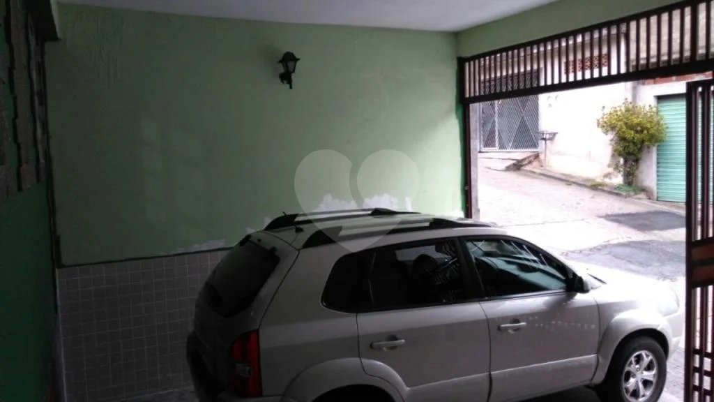 Sobrado à venda com 3 quartos, sendo 1 suíte, em Tremembé, São Paulo, SP