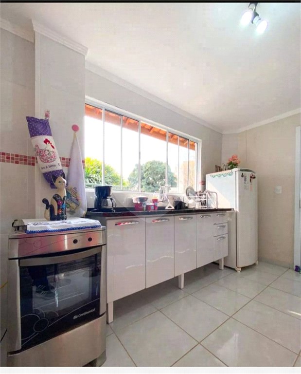 Casa à venda com 2 suítes em Retiro das Fontes, Atibaia, SP