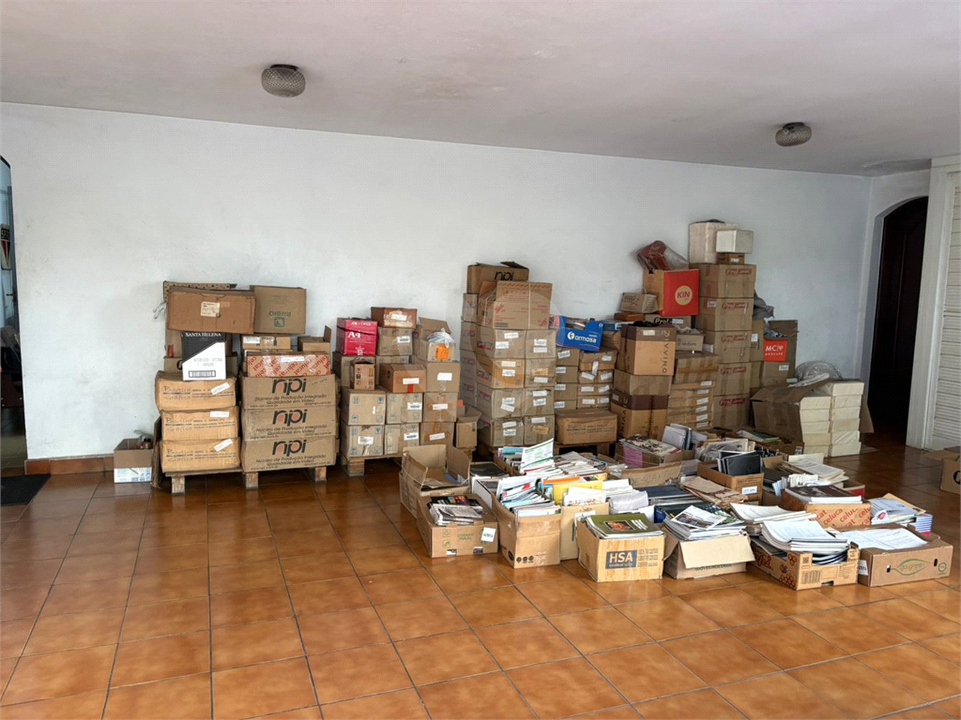 Sobrado à venda com 3 suítes em Mirandópolis, São Paulo, SP