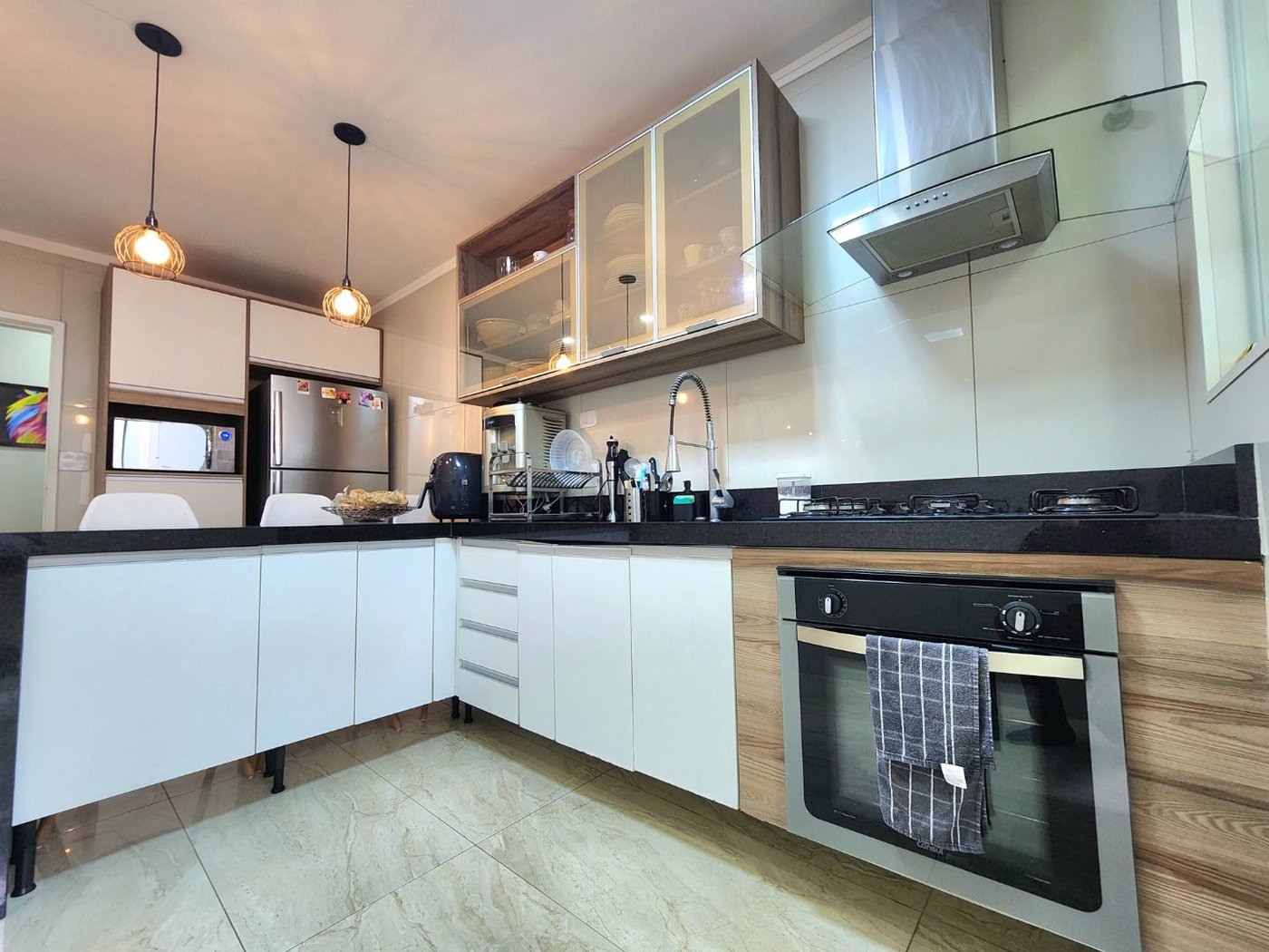 Apartamento com 2 dormitórios à venda, 92 m² por R$ 650.000,00 - Boa Vista - São Vicente/SP